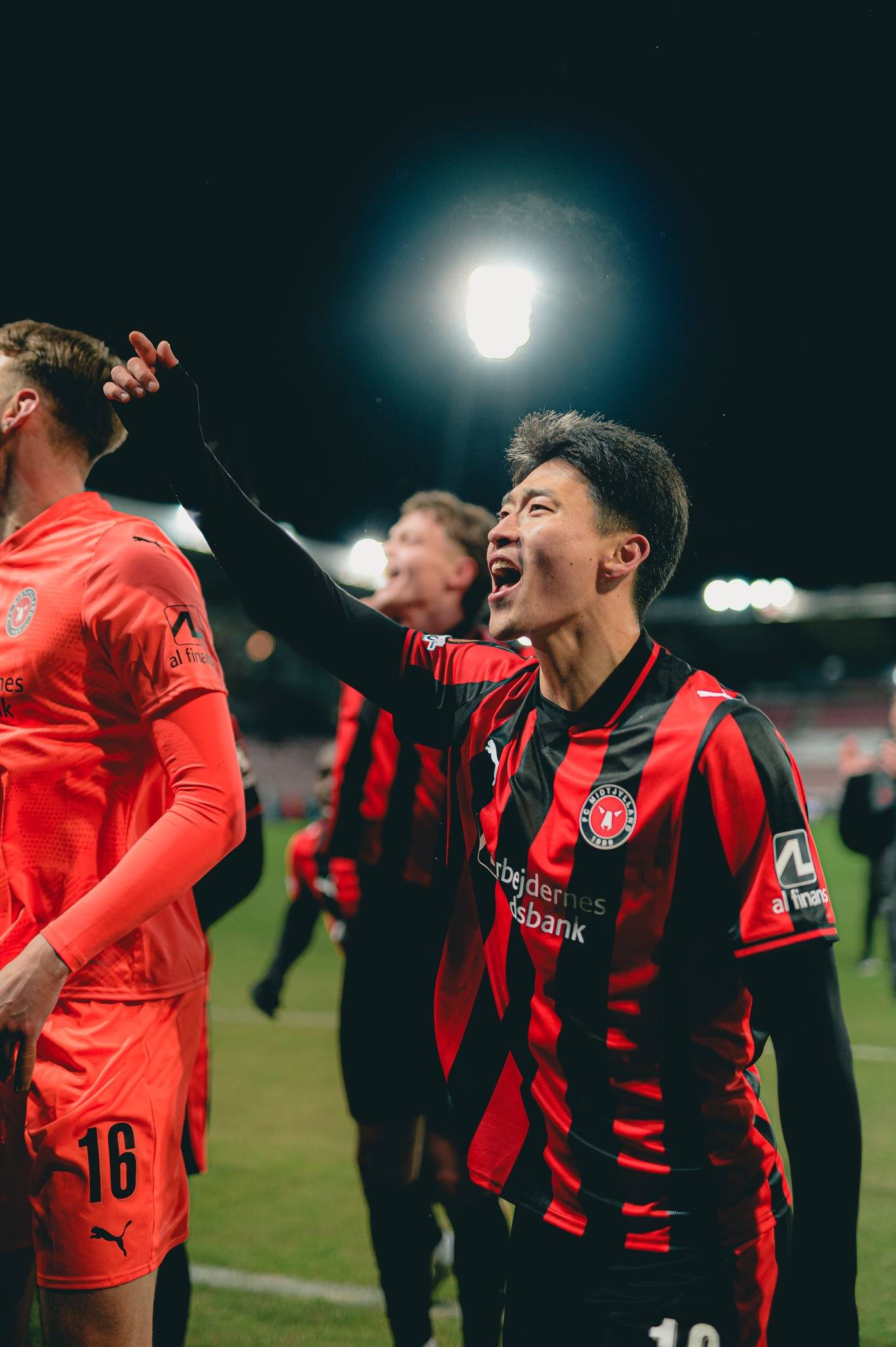 开云官方平台-欧联倒计时，费耶诺德赛后主帅复盘，细节引发关注，更衣室稳定，纪律约束更严格的简单介绍